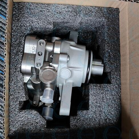 948110315GX مضخة الوقود المضغوط العالية لبورشه كايين باناميرا 2008-2012 4.8L in Kuwait