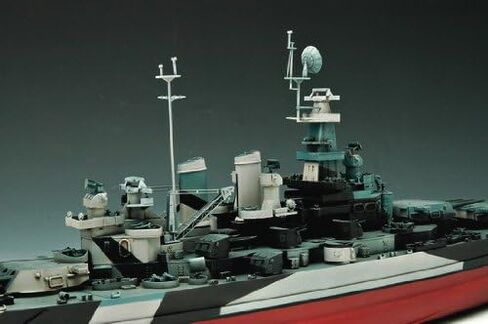 عازف البوق بمقياس 1/350 سفينة حربية يو إس إس نورث كارولينا BB55 in Kuwait