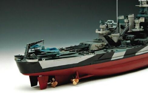 عازف البوق بمقياس 1/350 سفينة حربية يو إس إس نورث كارولينا BB55 in Kuwait