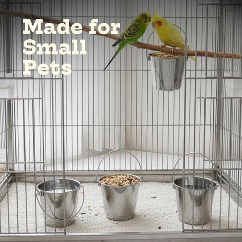 دلو دائري من الفولاذ المقاوم للصدأ عالي التحمل سعة 1 لتر بمقبض | يناسب مزرعة صناديق قفص بيت الكلب | سطل الطعام والماء للحيوانات الأليفة الصغيرة والطيور والكلاب والقطط | استخدام متعدد الأغراض للماشية، عبوة من قطعتين in Kuwait