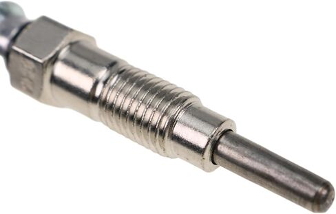 FridayParts 3PCS Glow Plug KB-15694-65510 KB-15694-65512 KB1569465510 KB1569465512 Compatible for Kubota Engine D600 D640 Cub Cadet Lawn Tractor 1772 1782 Replacement in Saudi Arabia