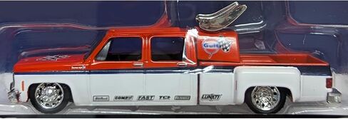 1973 Chey enne Super 30 Pickup Truck برتقالي وأبيض مع خطوط زرقاء إصدار محدود إلى 9350 قطعة في جميع أنحاء العالم 1/64 Diecast Model Car بواسطة M2 39000-MJS06 in Kuwait