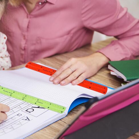 مجموعة مسطرة مرنة مكونة من قطعتين، مسطرة بلاستيكية مقاس 12 بوصة، أداة قياس قابلة للانحناء باللونين الأحمر والأخضر لأدوات صياغة المكتب والمنزل in Kuwait