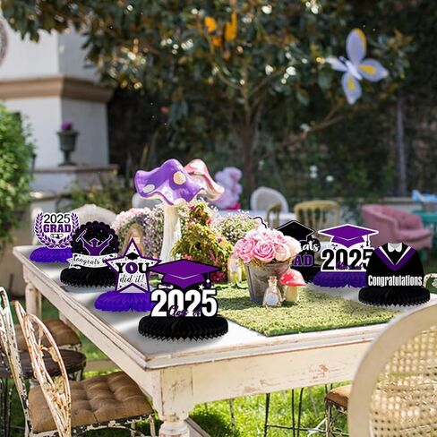 LINGTEER Congrats Grad، فئة 2025 قطع مركزية على شكل قرص العسل لطاولة التخرج - 8 قطع 2025 لافتة ديكورات حفلات التخرج - ذهبي. in Saudi Arabia