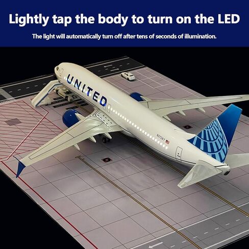 نموذج طائرة B737 بمقياس 1/130 طائرة نموذجية 737 مع أضواء LED وإكسسوارات مشهد المطار عرض مثالي وهدية in Kuwait