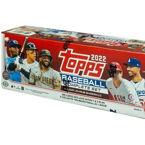مجموعة هوايات Topps Baseball Factory لعام 2022 (660 بطاقة: 5 بطاقات متوازية من رقائق معدنية) in Kuwait