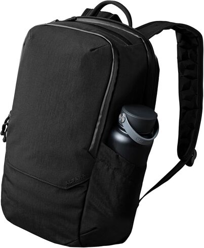 حقيبة ظهر ALPAKA Elements Pro 24L - حقيبة ظهر سوداء للكمبيوتر المحمول تناسب كمبيوتر محمول مقاس 16 بوصة مع جيوب مزدوجة للزجاجات، حقيبة ظهر للسفر للرجال، قماش Axolux مقاوم للطقس 400D للعمل أو الكلية in Saudi Arabia