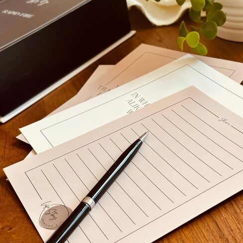 مجموعة قصة الحياة الكاملة الوحيدة مع بطاقات المحادثة والمجلة. نشاط وهدية عائلية مثالية للعطلات. مشاركة القصص والحفاظ عليها معًا in Saudi Arabia