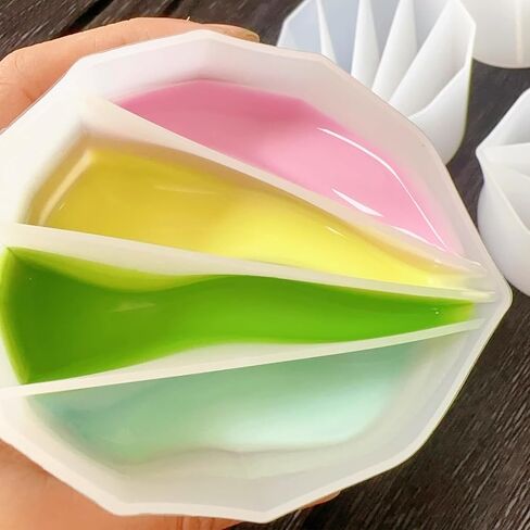 4-Compartment Silicone Mixing Cup, Reusable Epoxy Resin & Paint Mixing Palette For DIY Fluid Bear, Craft Art, Easy Clean & Flexible in Saudi Arabia