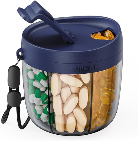 زجاجة توزيع حبوب الدواء المحمولة من PULIV، منظم الفيتامينات مع 7 حجرات، تحمل الكثير من المكملات الغذائية مع تصميم مضاد للخلط وفتحات واسعة، سهلة استرجاع الأدوية، تتضمن 20 قطعة من الملصقات اللاصقة in Kuwait