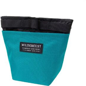 Wildebeest Dog Treat Pouch, Dog Treat Bag, Dog Training Treat Pouch, Dog Travel Bag, Pet Treat Pouch, Magnetic Closure, 2 Water-resistant Compartments, Detachable Waist Strap & Belt Clip