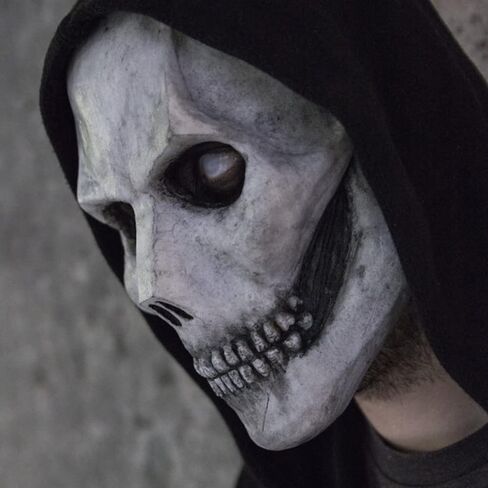 قناع شبح نداء الواجب من LIANGLIDE، قناع شبح، غطاء وجه من اللاتكس لرعب الهالوين مع عباءة كيب لحفلات الهالوين التنكرية والديكورات in Kuwait