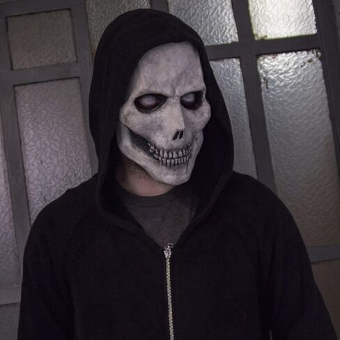 قناع شبح نداء الواجب من LIANGLIDE، قناع شبح، غطاء وجه من اللاتكس لرعب الهالوين مع عباءة كيب لحفلات الهالوين التنكرية والديكورات in Kuwait