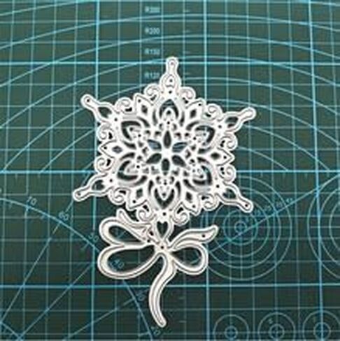 Cutting Dies Snowflake Decorative Metal Carbon Steel Embossing Cutting Die DIY Scrapbook Manual Die in Saudi Arabia