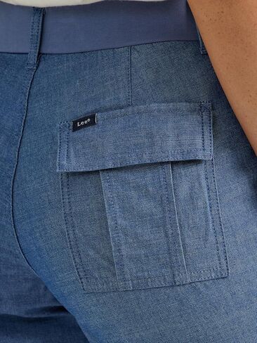 بنطال Lee Women's Ultra Lux Comfort مع بنطال كابري مرن قابل للتنقل in Kuwait