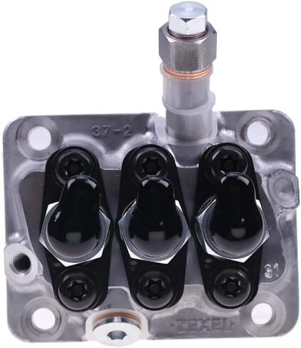 مضخة حقن الوقود 16006-51010 1600651010 لكوبوتا D722 D902 D782 D602 in Kuwait