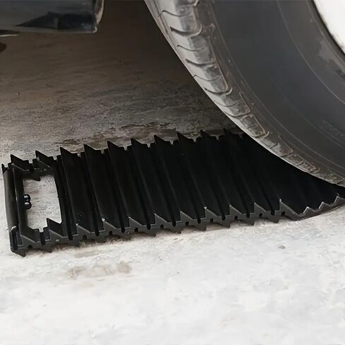 Traction Boards, 12.8in Snow Chains, Winter Car Essentials, Car Snow Chains Anti-Slip Mats Vehicle Portable Recovery Tracks For Cars, Trucks, Van in Saudi Arabia