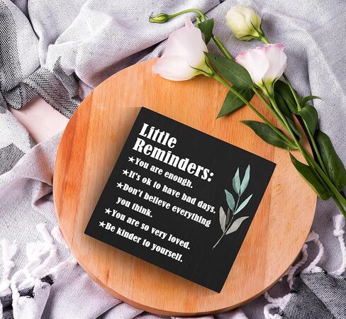 SRADMO Inspirational Little Reminders Wood Box Sign Desk Decor, Inspirational Desk Decor, Inspirational Saying College Gifts Box Sign Decoration For Office Home Dorm Desk Shelf Table Decor in Kuwait