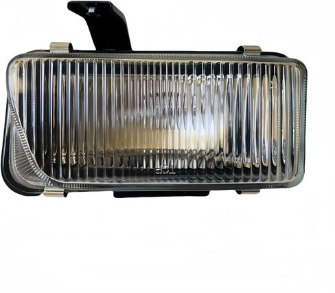 2Pcs Right Side Fog Lamp 8-98149144-0 8-98149143-0 8981491440 8981491430 For Isuzu Truck NPR700P NQR700P in Saudi Arabia