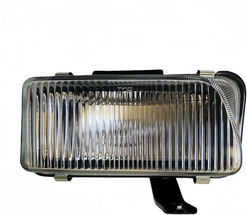 2Pcs Right Side Fog Lamp 8-98149144-0 8-98149143-0 8981491440 8981491430 For Isuzu Truck NPR700P NQR700P in Saudi Arabia