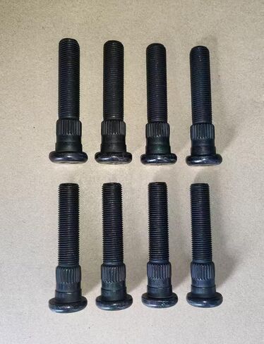 8pcs 9/16-18 Serrated Wheel Stud Bolts 610-563 3.0 in. UHL Replacement for 1977-1986 Chevrolet K30 Pickup, GMC K35 K3500 & V3500 1987-1991 in Saudi Arabia
