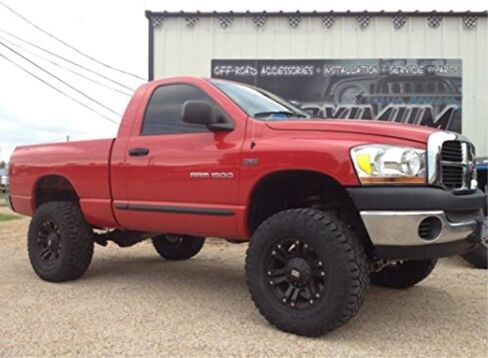 XD778 18X9 6X135/5.5 M-BLK 18 مم حافة مخصصة إجمالي 1 in Kuwait