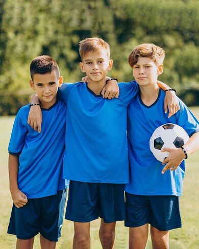VGWON Soccer Bracelet Gifts for Boys, Gifts for Teen Boys, Birthday Graduation Christmas Back to School Gifts for Boys Son Grandson Brother Nephew in Kuwait
