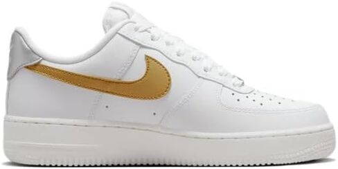 Nike womens Sneaker in Saudi Arabia