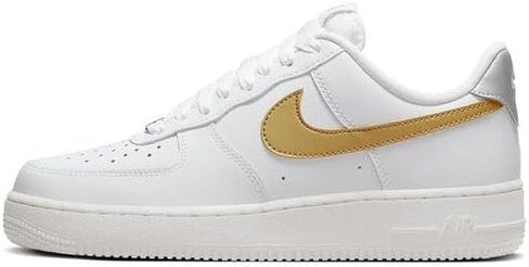 Nike womens Sneaker in Saudi Arabia