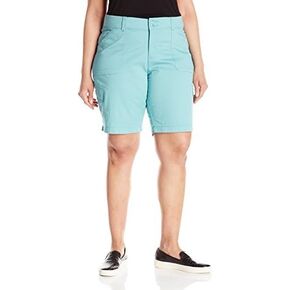 Lee Women's Plus Size Relaxed-fit Avey Knit-Waist Cargo Bermuda Short in Kuwait