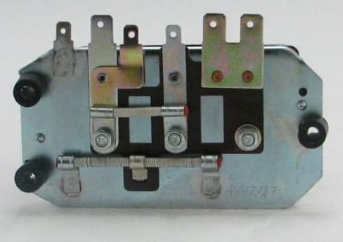 New Voltage Regulator Compatible with Ford Tractor 2000 3000 4000 5000 Series 1965-1974 71AB-10505-BA 105E-10505-C 622E-10505-A 3004E-10505-A C5NF-10505-B C7NN-10505-B C7NN-10505-C C7NN-10505-E in Saudi Arabia