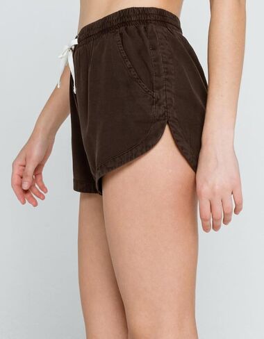 Billabong Women’s Road Trippin Short in Kuwait