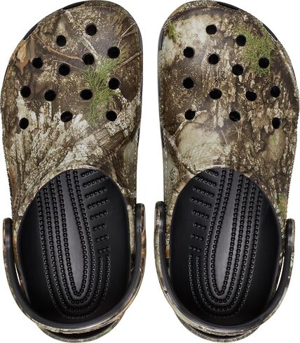 Crocs Unisex-Adult Classic Realtree Clog, Multi APX, 8 Men/10 Women in Saudi Arabia