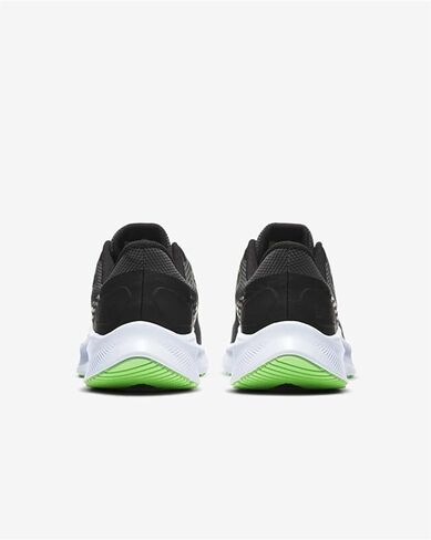 حذاء الجري Nike Quest للرجال in Kuwait