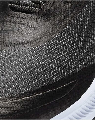 حذاء الجري Nike Quest للرجال in Kuwait