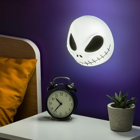 Paladone Nightmare Before Christmas Jack Mask Light وديكور الهالوين - مثبت على الحائط أو قائم بذاته، يتضمن كابل USB - إضاءة Jack Skellington على شكل 18 سم in Saudi Arabia