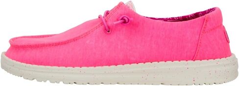 يا دود المرأة ويندي شامبراي in Kuwait