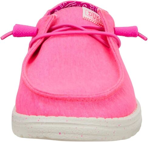 يا دود المرأة ويندي شامبراي in Kuwait