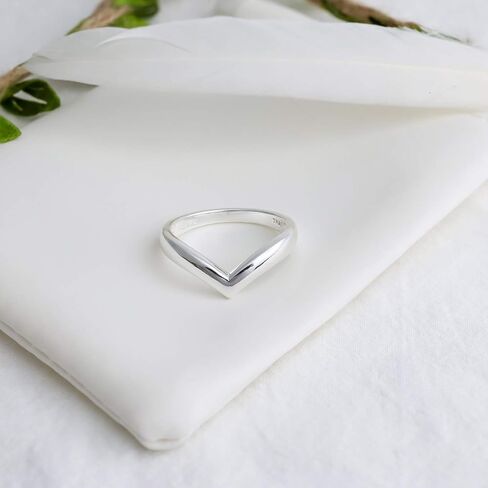 STONIQUE CREATIONS Sterling Silver Chevron Statement Promise Ring Size 5-9 in Saudi Arabia