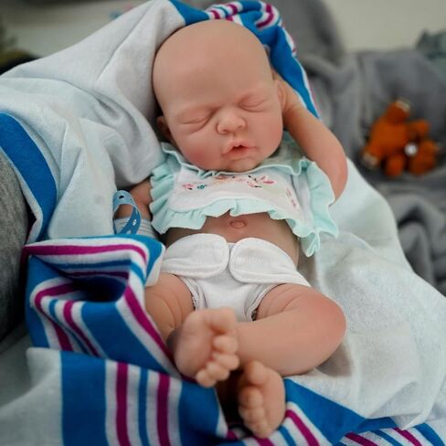 12" Lifelike Reborn Baby Dolls, Full Silicone Reborn Baby, Realistic Newborn Baby Doll Sleeping Girl Real Life Baby Dolls with Clothes Set & Feeding Accessories in Kuwait