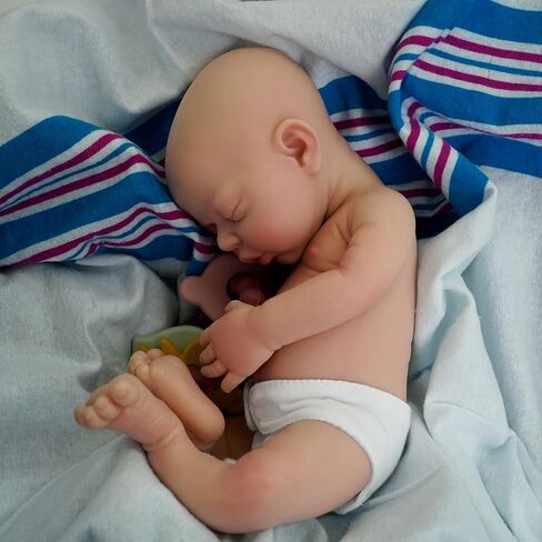 12" Lifelike Reborn Baby Dolls, Full Silicone Reborn Baby, Realistic Newborn Baby Doll Sleeping Girl Real Life Baby Dolls with Clothes Set & Feeding Accessories in Kuwait