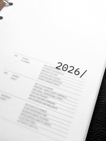 القماش والورق 2026 تراكبات لوحة معلومات مخطط الرق الأمامي والشهري | الحجم الشخصي 3.75 × 6.75 بوصة | مجموعة مكونة من 13 قطعة لمخططات شخصية ذات 6 حلقات، ورق شفاف ثقيل الوزن غير مؤرخ، مثقوب مسبقًا in Kuwait