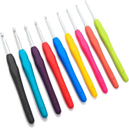 9 Pack Crochet Hooks,9 Size Crochet Set 2mm-6mm for Arthritic Hands, Ergonomic Soft Grip Handles for Beginners, Christmas Gifts for Women in Saudi Arabia