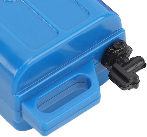 Simulation Gas Fuel, 1/10 Scale Simulation Gas Fuel Can Set and Mini Can RC Car Decoration Accessories for SCX10 1/10 RC Crawlers (Red+Blue in Kuwait