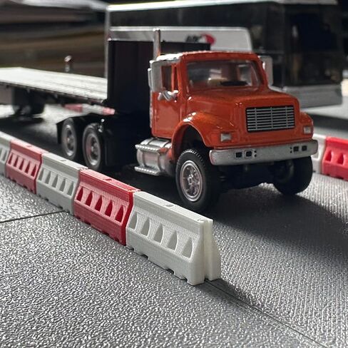 HO Scale (1:87) Interlocking Road Construction Barriers (24-Pack) – Model Railroad Scenery Accessories (White & Orange) in Saudi Arabia