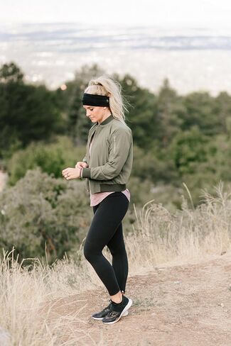 عصابة رأس مافن ثريد للسيدات مضادة للانزلاق وممتصة للعرق للتمرين واليوجا، 4 عبوات (أساسيات جريئة) in Kuwait