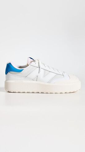 New Balance Men's Sneaker in Saudi Arabia