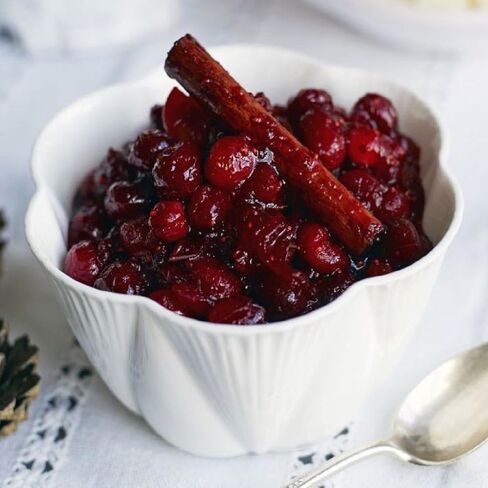 Spiced Cranberries Fragrance Oil (Our Version of The Brand Name) (1 oz Bottle) for Candle Making, Soap Making, Tart Making, Room Sprays, Lotions, Car Fresheners, Slime, Bath Bombs, Warmers…… in Saudi Arabia