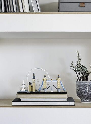 مجموعة بناء LEGO Architecture London Skyline Collection 21034 مجموعة نماذج وهدية للأطفال والكبار (468 قطعة) in Saudi Arabia
