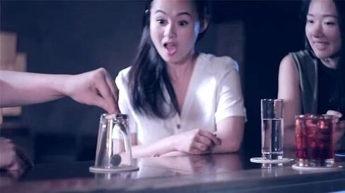 خدعة سحرية لعملة بوني ريفر، وسيلة للتحايل يجب أن تكون للحفلات والتجمعات، سهلة الأداء. in Kuwait